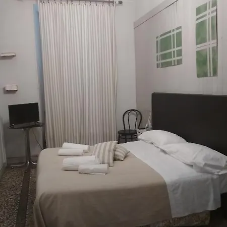 7 * Turín