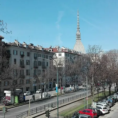Pensión 7 Turín